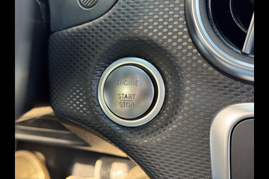 Mercedes-Benz A-Klasse 180 Prestige 2017 AUT NAVI LEDER NAP! Mercedes-Benz A-Klasse 180 Prestige 2017 AUT NAVI LEDER NAP!