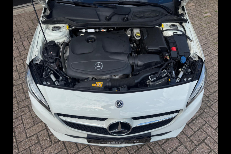 Mercedes-Benz A-Klasse 180 Prestige 2017 AUT NAVI LEDER NAP! Mercedes-Benz A-Klasse 180 Prestige 2017 AUT NAVI LEDER NAP!