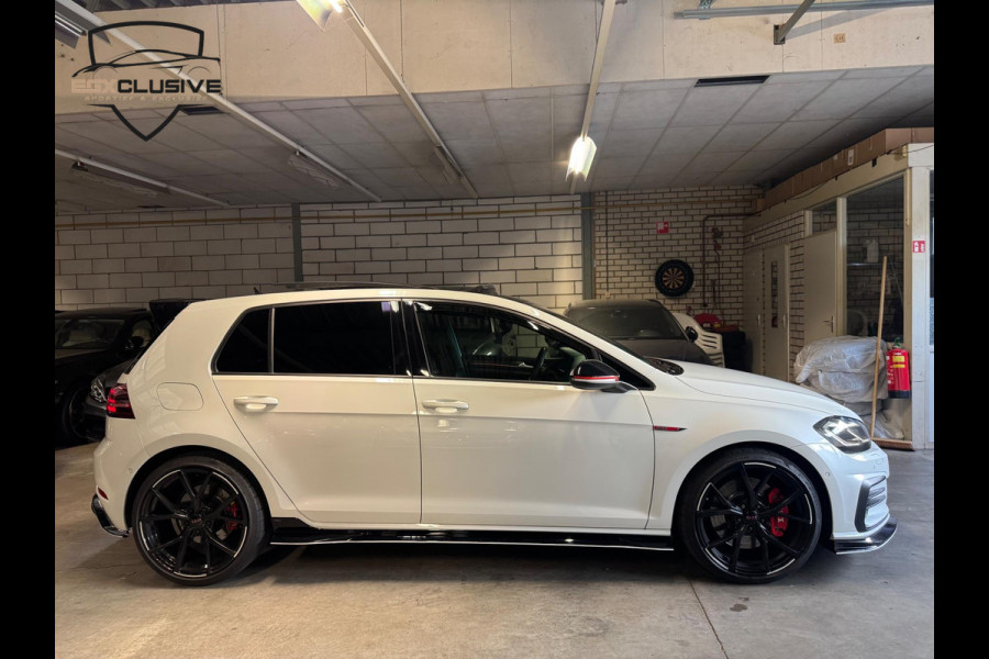 Volkswagen Golf 2.0 TSI GTI Performance Full Option/Akra/Stage2/373PK/Pano/ACC/Dynaudio/Lane Volkswagen Golf 2.0 TSI GTI Performance Full Option/Akra/Stage2/373PK/Pano/ACC/Dynaudio/Lane