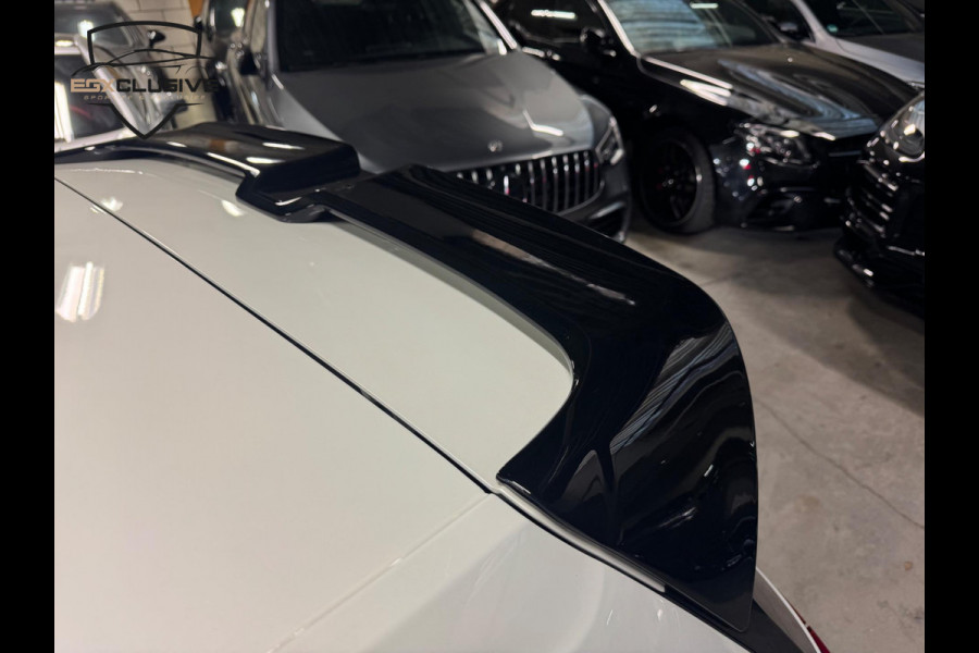 Volkswagen Golf 2.0 TSI GTI Performance Full Option/Akra/Stage2/373PK/Pano/ACC/Dynaudio/Lane Volkswagen Golf 2.0 TSI GTI Performance Full Option/Akra/Stage2/373PK/Pano/ACC/Dynaudio/Lane