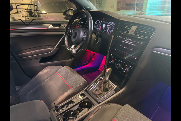 Volkswagen Golf 2.0 TSI GTI Performance Full Option/Akra/Stage2/373PK/Pano/ACC/Dynaudio/Lane Volkswagen Golf 2.0 TSI GTI Performance Full Option/Akra/Stage2/373PK/Pano/ACC/Dynaudio/Lane