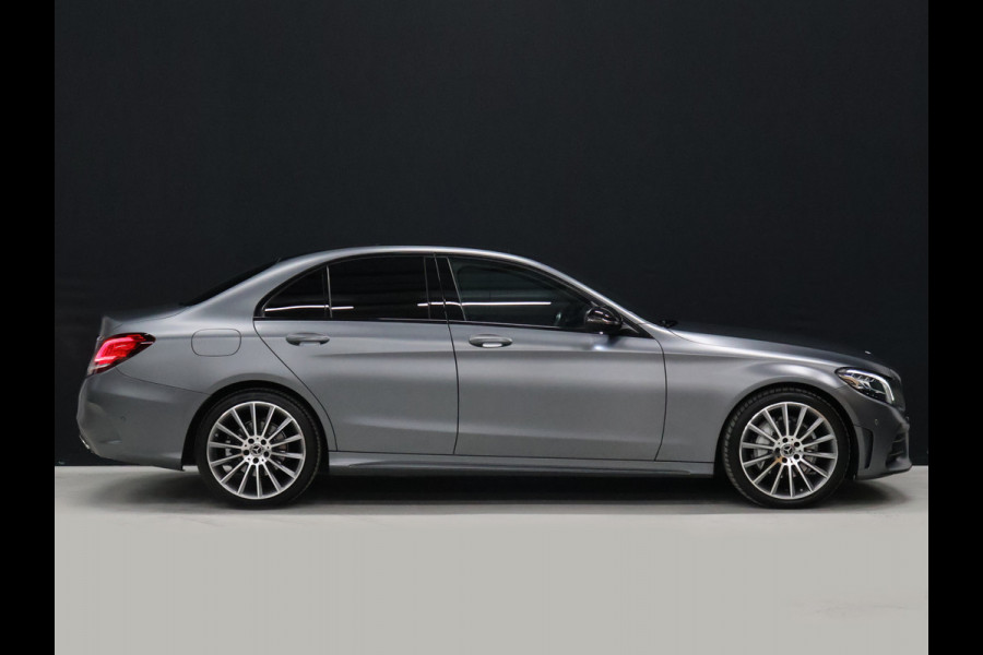 Mercedes-Benz C-Klasse 180 AMG Sport NW MODEL [SCHUIFKANTELDAK, SFEERVERLICHTING, APPLE CARPLAY, ANDROID, CAMERA, STOELVERWARMING, VOL LEDER, CRUISE, CLIMATE, NIEUWSTAAT]