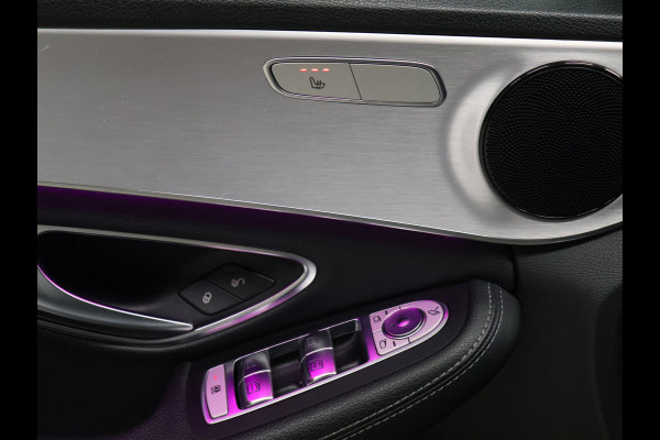 Mercedes-Benz C-Klasse 180 AMG Sport NW MODEL [SCHUIFKANTELDAK, SFEERVERLICHTING, APPLE CARPLAY, ANDROID, CAMERA, STOELVERWARMING, VOL LEDER, CRUISE, CLIMATE, NIEUWSTAAT]