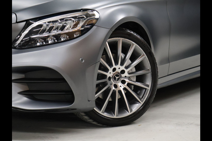 Mercedes-Benz C-Klasse 180 AMG Sport NW MODEL [SCHUIFKANTELDAK, SFEERVERLICHTING, APPLE CARPLAY, ANDROID, CAMERA, STOELVERWARMING, VOL LEDER, CRUISE, CLIMATE, NIEUWSTAAT]