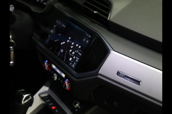 Audi Q3 35 TFSI S Edition Sport [NAVIGATIE, APPLE CARPLAY, ANDROID, ADAPTIVE CRUISE CONTROL, VOL LEDER, PDC V+A, CLIMATE, NIEUWSTAAT]