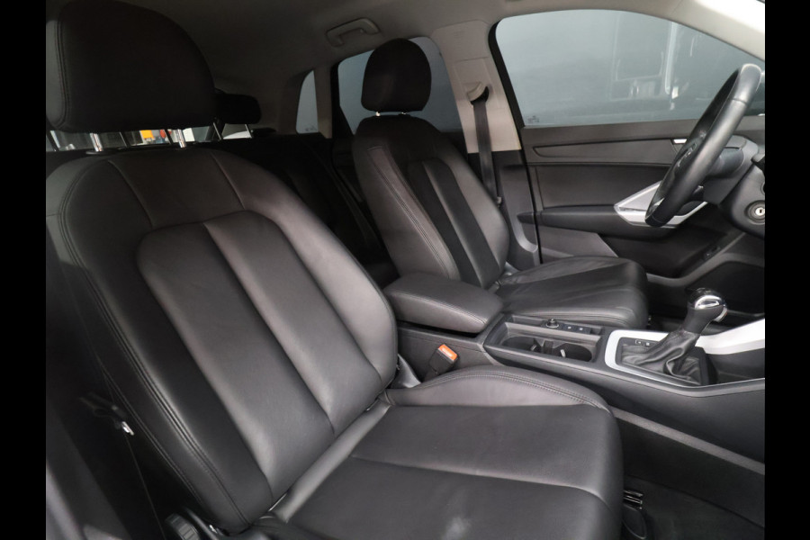 Audi Q3 35 TFSI S Edition Sport [NAVIGATIE, APPLE CARPLAY, ANDROID, ADAPTIVE CRUISE CONTROL, VOL LEDER, PDC V+A, CLIMATE, NIEUWSTAAT]