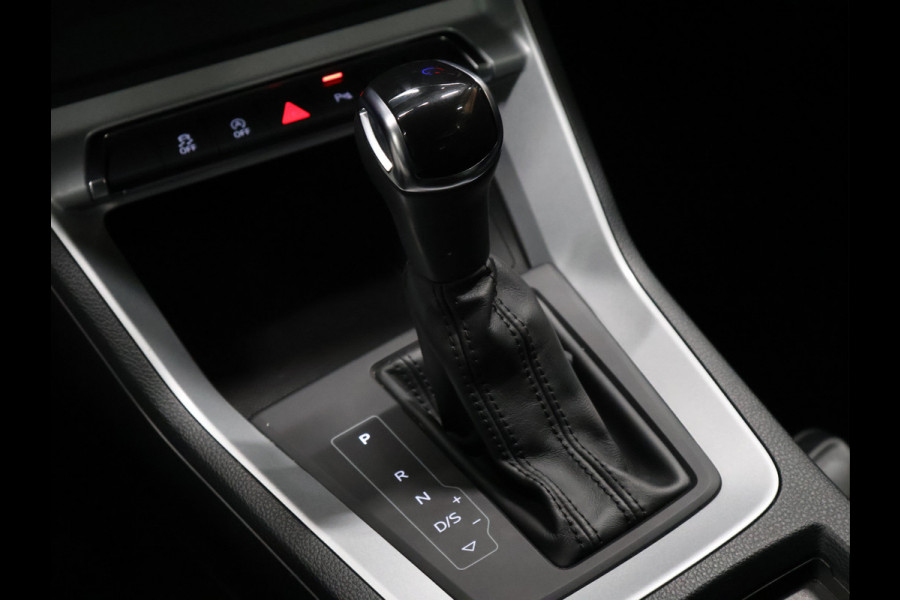 Audi Q3 35 TFSI S Edition Sport [NAVIGATIE, APPLE CARPLAY, ANDROID, ADAPTIVE CRUISE CONTROL, VOL LEDER, PDC V+A, CLIMATE, NIEUWSTAAT]