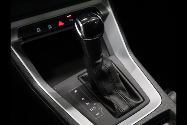 Audi Q3 35 TFSI S Edition Sport [NAVIGATIE, APPLE CARPLAY, ANDROID, ADAPTIVE CRUISE CONTROL, VOL LEDER, PDC V+A, CLIMATE, NIEUWSTAAT]