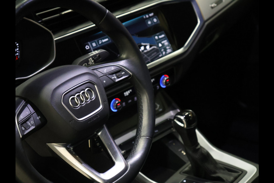 Audi Q3 35 TFSI S Edition Sport [NAVIGATIE, APPLE CARPLAY, ANDROID, ADAPTIVE CRUISE CONTROL, VOL LEDER, PDC V+A, CLIMATE, NIEUWSTAAT]