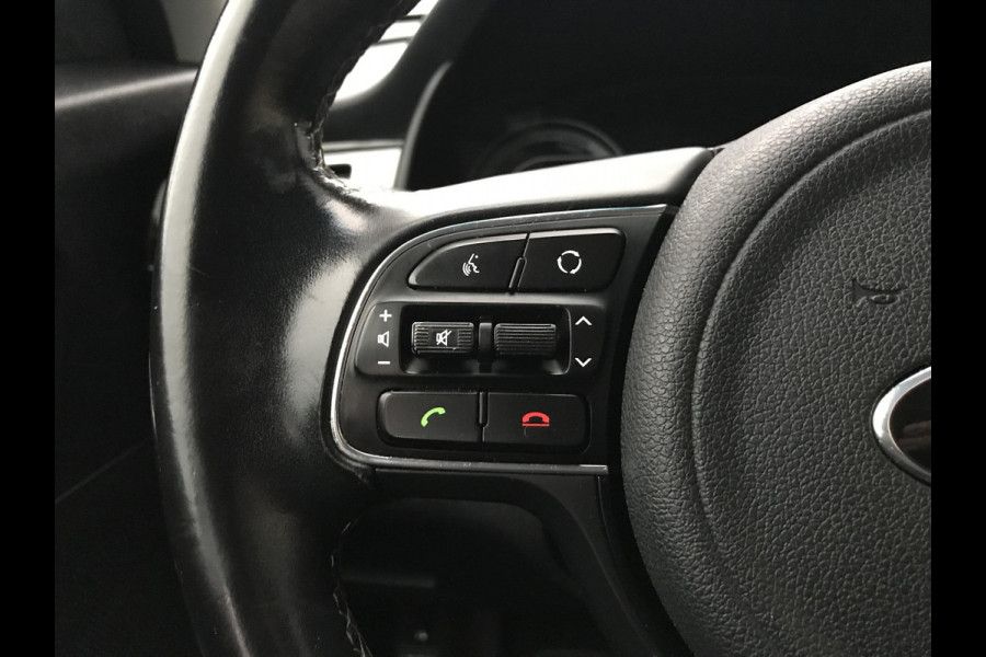 Kia Niro 1.6 GDi Hybrid First Edition Trekhaak Kia Niro 1.6 GDi Hybrid First Edition Trekhaak