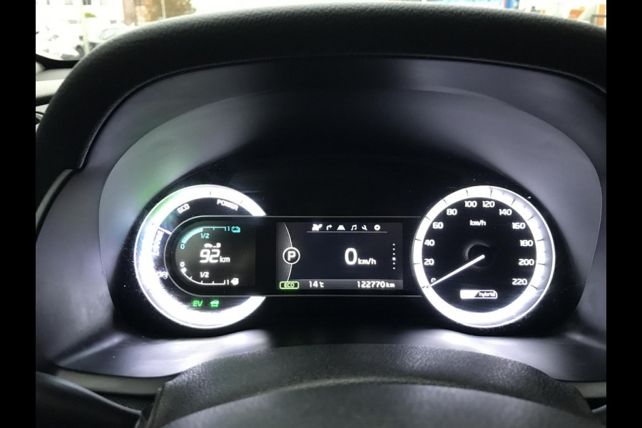 Kia Niro 1.6 GDi Hybrid First Edition Trekhaak Kia Niro 1.6 GDi Hybrid First Edition Trekhaak