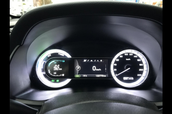 Kia Niro 1.6 GDi Hybrid First Edition Trekhaak Kia Niro 1.6 GDi Hybrid First Edition Trekhaak