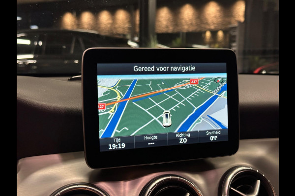 Mercedes-Benz CLA-Klasse 180 AMG|PANO|MEMORY|H&K|BOMVOL Mercedes-Benz CLA-Klasse 180 AMG|PANO|MEMORY|H&K|BOMVOL