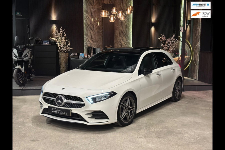 Mercedes-Benz A-Klasse 200 AMG|PANO|SFEER|CAMERA Mercedes-Benz A-Klasse 200 AMG|PANO|SFEER|CAMERA