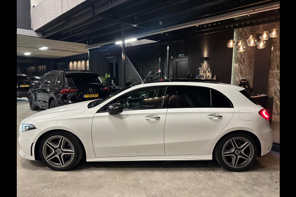 Mercedes-Benz A-Klasse 200 AMG|PANO|SFEER|CAMERA Mercedes-Benz A-Klasse 200 AMG|PANO|SFEER|CAMERA