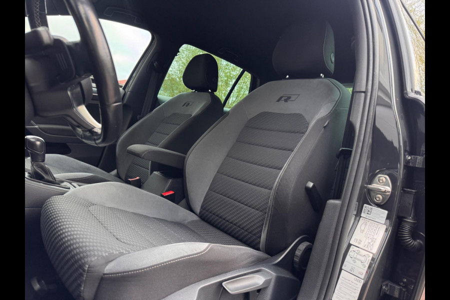 Volkswagen Golf 1.5 TSI 3xR-Line Virtual/AppleCarPlay/Xenon