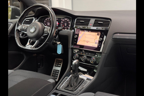 Volkswagen Golf 1.5 TSI 3xR-Line Virtual/AppleCarPlay/Xenon