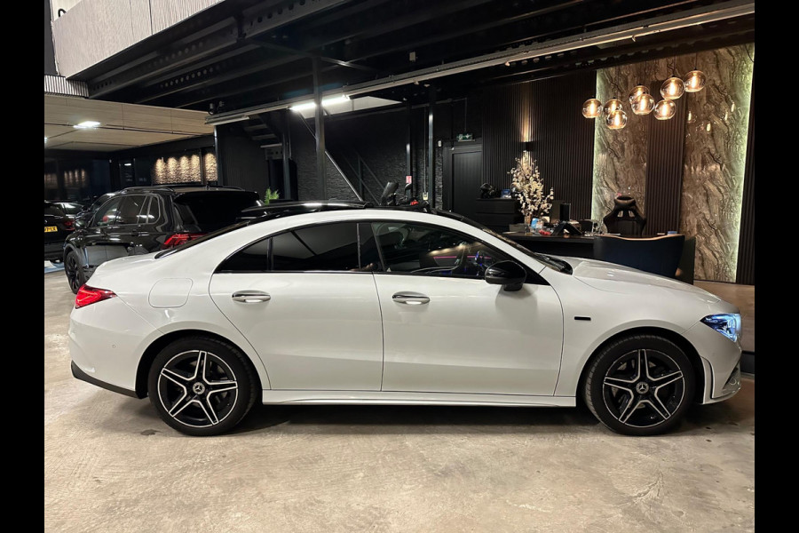 Mercedes-Benz CLA-Klasse 250 e AMG|PANO|MEMORY|SFEER|BOMVOL