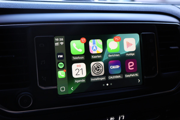 Opel Vivaro 2.0 CDTI L2H1 Innovation | ACC | Camera | Navigatie | F1 Flippers | Carplay | Lederen bekleding | Stoelverwarming | Trekhaak | Dealer onderhouden | Nieuwe APK | NAP Logisch