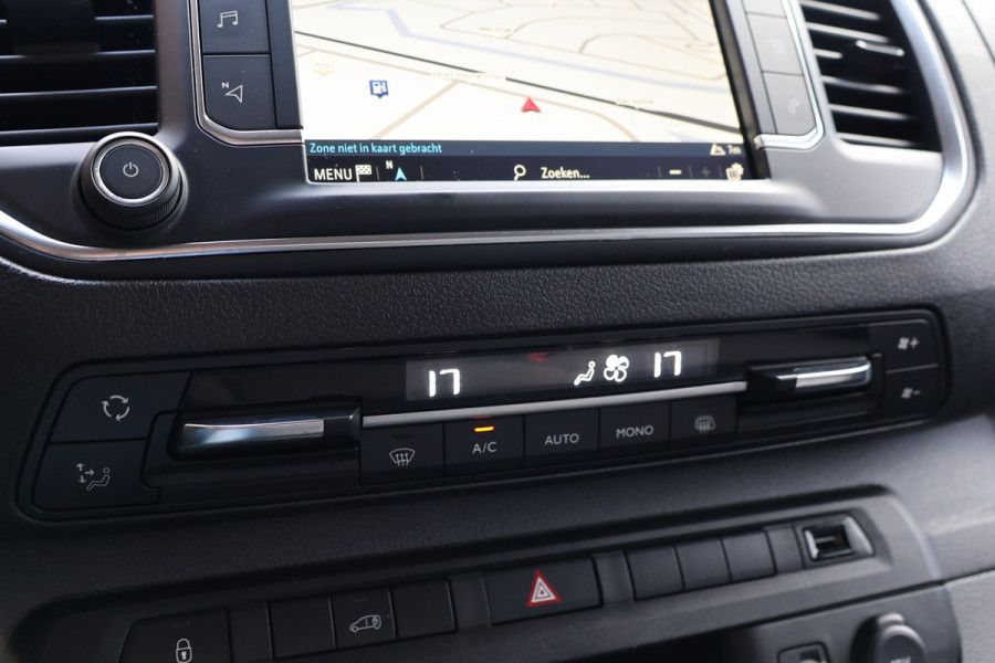 Opel Vivaro 2.0 CDTI L2H1 Innovation | ACC | Camera | Navigatie | F1 Flippers | Carplay | Lederen bekleding | Stoelverwarming | Trekhaak | Dealer onderhouden | Nieuwe APK | NAP Logisch