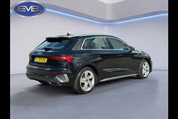 Audi A3 Sportback 30 TFSI S edition, 2 X S-LINE, 1e eigenaar, 1/2 lederen sportinterieur, NL auto met nationale auto pas Audi A3 Sportback 30 TFSI S edition, 2 X S-LINE, 1e eigenaar, 1/2 lederen sportinterieur, NL auto met nationale auto pas