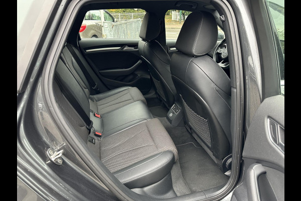 Audi A3 Sportback 30 TFSI S-Tronic 3xS-Line Sport S Line Edition VirtualDash|CarPlay|Stoelverwarming Audi A3 Sportback 30 TFSI S-Tronic 3xS-Line Sport S Line Edition VirtualDash|CarPlay|Stoelverwarming