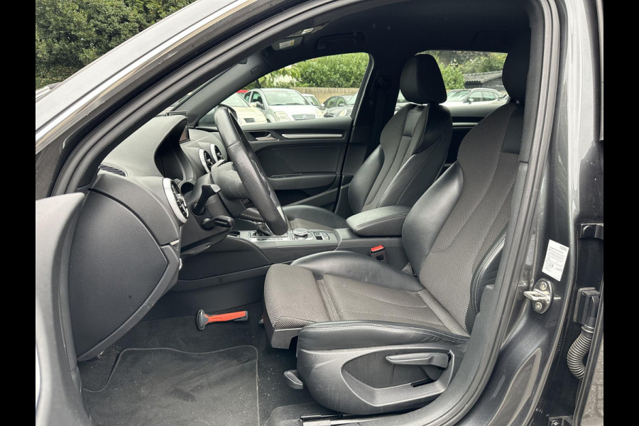 Audi A3 Sportback 30 TFSI S-Tronic 3xS-Line Sport S Line Edition VirtualDash|CarPlay|Stoelverwarming Audi A3 Sportback 30 TFSI S-Tronic 3xS-Line Sport S Line Edition VirtualDash|CarPlay|Stoelverwarming