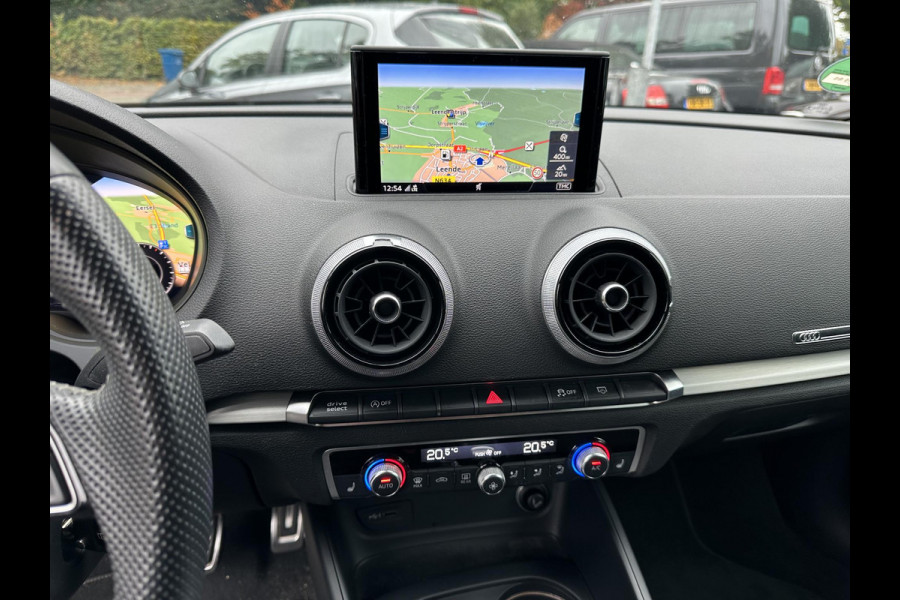 Audi A3 Sportback 30 TFSI S-Tronic 3xS-Line Sport S Line Edition VirtualDash|CarPlay|Stoelverwarming Audi A3 Sportback 30 TFSI S-Tronic 3xS-Line Sport S Line Edition VirtualDash|CarPlay|Stoelverwarming