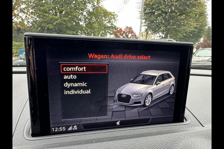 Audi A3 Sportback 30 TFSI S-Tronic 3xS-Line Sport S Line Edition VirtualDash|CarPlay|Stoelverwarming Audi A3 Sportback 30 TFSI S-Tronic 3xS-Line Sport S Line Edition VirtualDash|CarPlay|Stoelverwarming