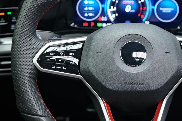 Volkswagen Golf 2.0 TSI GTI |45|PPF|Pano|Akra|Memory|Dodehoek|