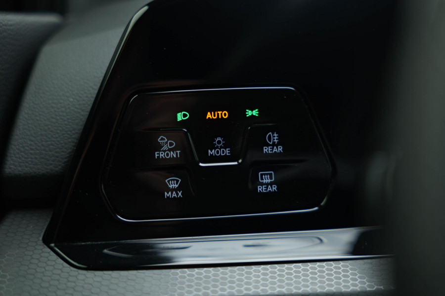 Volkswagen Golf 2.0 TSI GTI |45|PPF|Pano|Akra|Memory|Dodehoek|