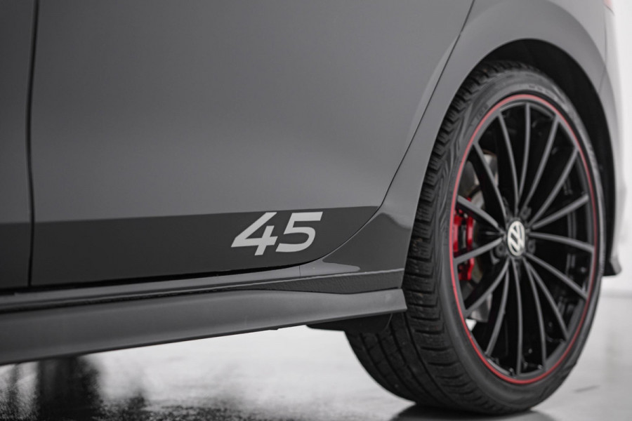 Volkswagen Golf 2.0 TSI GTI |45|PPF|Pano|Akra|Memory|Dodehoek|