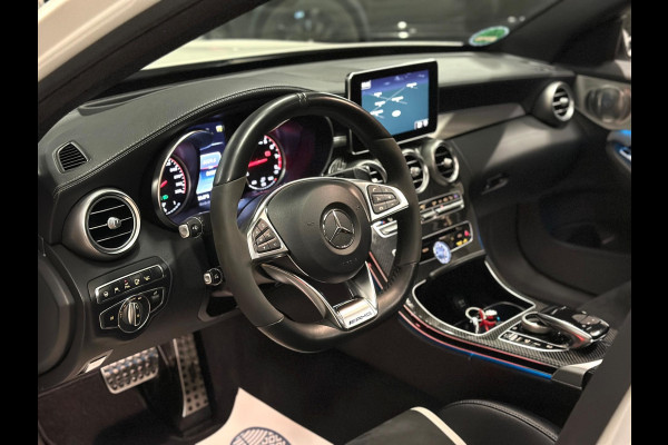 Mercedes-Benz C-Klasse AMG 63 S|PANO|KUIP|KERAMIC|FULL OPTION|Dealer ond. Mercedes-Benz C-Klasse AMG 63 S|PANO|KUIP|KERAMIC|FULL OPTION|Dealer ond.