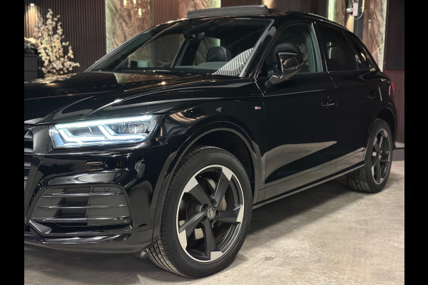 Audi Q5 45 TFSI quattro 3X S-Line|PANO|SFEER|RS Seats|TREKHAAK|FULL OPTION Audi Q5 45 TFSI quattro 3X S-Line|PANO|SFEER|RS Seats|TREKHAAK|FULL OPTION