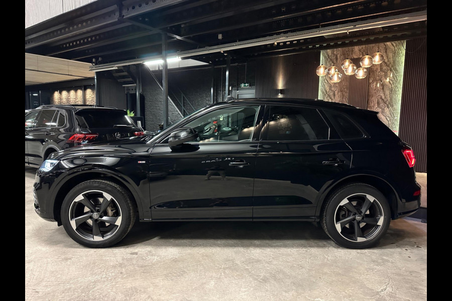 Audi Q5 45 TFSI quattro 3X S-Line|PANO|SFEER|RS Seats|TREKHAAK|FULL OPTION Audi Q5 45 TFSI quattro 3X S-Line|PANO|SFEER|RS Seats|TREKHAAK|FULL OPTION