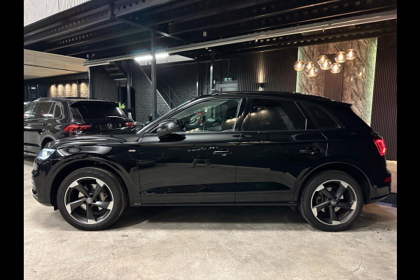 Audi Q5 45 TFSI quattro 3X S-Line|PANO|SFEER|RS Seats|TREKHAAK|FULL OPTION Audi Q5 45 TFSI quattro 3X S-Line|PANO|SFEER|RS Seats|TREKHAAK|FULL OPTION
