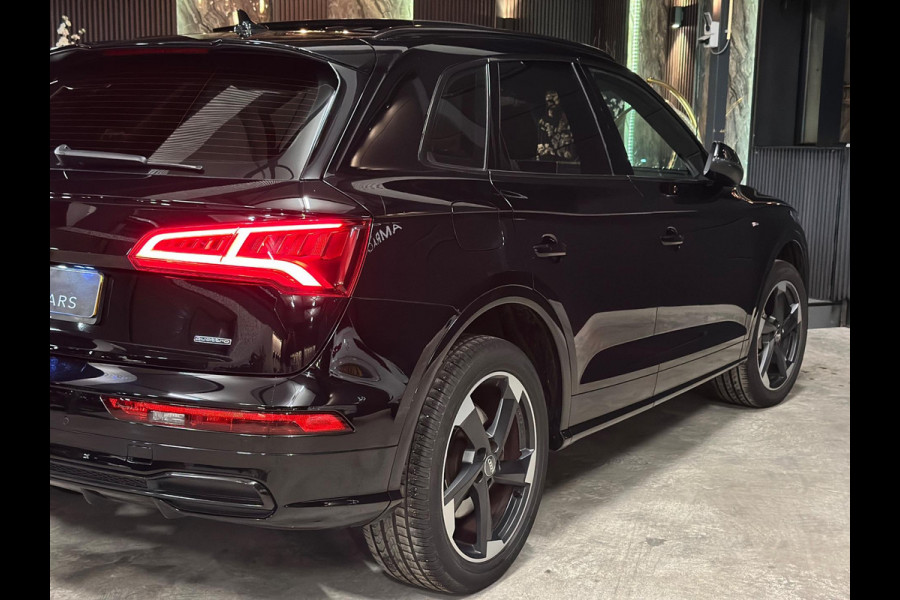 Audi Q5 45 TFSI quattro 3X S-Line|PANO|SFEER|RS Seats|TREKHAAK|FULL OPTION Audi Q5 45 TFSI quattro 3X S-Line|PANO|SFEER|RS Seats|TREKHAAK|FULL OPTION