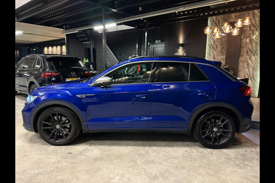 Volkswagen T-Roc 2.0 TSI 4Motion R|PANO|AKRA|FULL OPTIONS Volkswagen T-Roc 2.0 TSI 4Motion R|PANO|AKRA|FULL OPTIONS