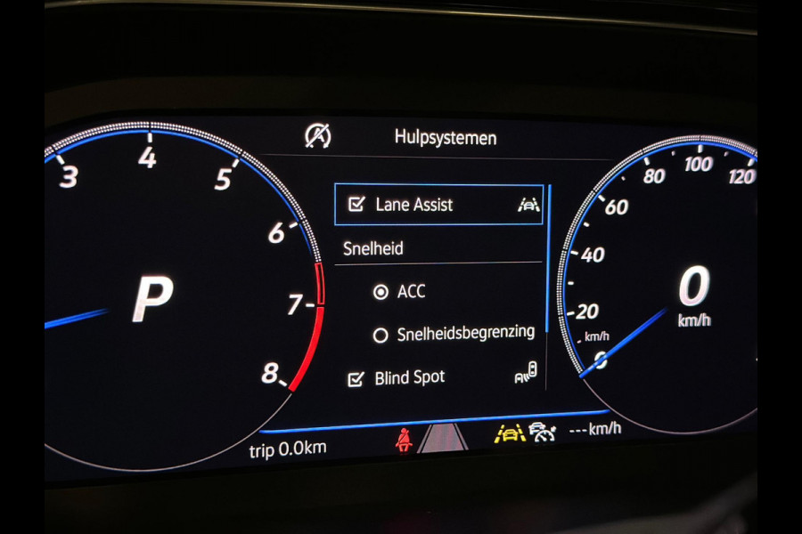 Volkswagen T-Roc 2.0 TSI 4Motion R|PANO|AKRA|FULL OPTIONS Volkswagen T-Roc 2.0 TSI 4Motion R|PANO|AKRA|FULL OPTIONS