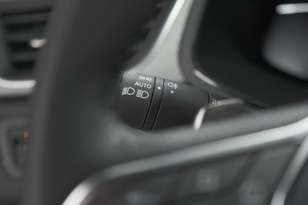 Renault Captur Mild Hybrid 160 EDC Techno | Pack Winter | Camera | Adaptieve Cruise Control | Apple Carplay Renault Captur Mild Hybrid 160 EDC Techno | Pack Winter | Camera | Adaptieve Cruise Control | Apple Carplay