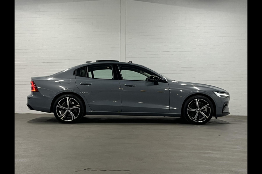 Volvo S60 2.0 Recharge T8 Ultimate Dark Massage | Open dak | Bowers & Wilkins | Adapt. Cruise | Head-up | 360 graden camera Volvo S60 2.0 Recharge T8 Ultimate Dark Massage | Open dak | Bowers & Wilkins | Adapt. Cruise | Head-up | 360 graden camera