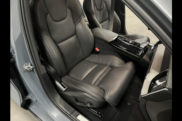Volvo S60 2.0 Recharge T8 Ultimate Dark Massage | Open dak | Bowers & Wilkins | Adapt. Cruise | Head-up | 360 graden camera Volvo S60 2.0 Recharge T8 Ultimate Dark Massage | Open dak | Bowers & Wilkins | Adapt. Cruise | Head-up | 360 graden camera