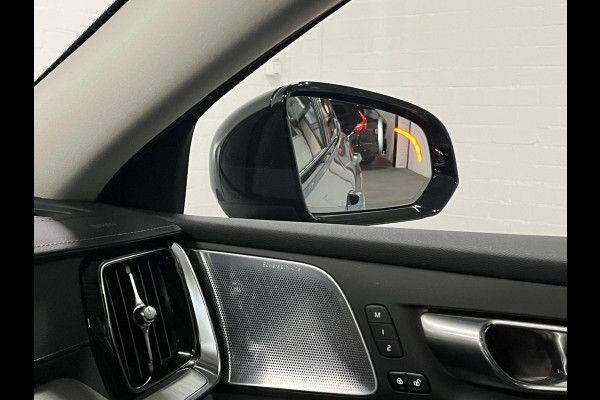 Volvo S60 2.0 Recharge T8 Ultimate Dark Massage | Open dak | Bowers & Wilkins | Adapt. Cruise | Head-up | 360 graden camera Volvo S60 2.0 Recharge T8 Ultimate Dark Massage | Open dak | Bowers & Wilkins | Adapt. Cruise | Head-up | 360 graden camera