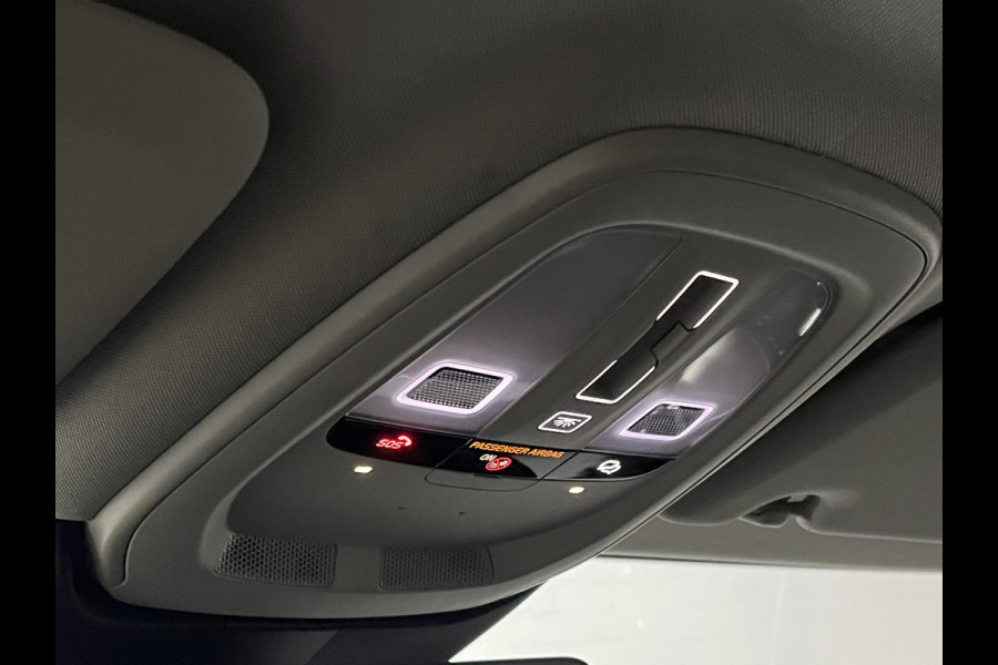 Volvo S60 2.0 Recharge T8 Ultimate Dark Massage | Open dak | Bowers & Wilkins | Adapt. Cruise | Head-up | 360 graden camera Volvo S60 2.0 Recharge T8 Ultimate Dark Massage | Open dak | Bowers & Wilkins | Adapt. Cruise | Head-up | 360 graden camera