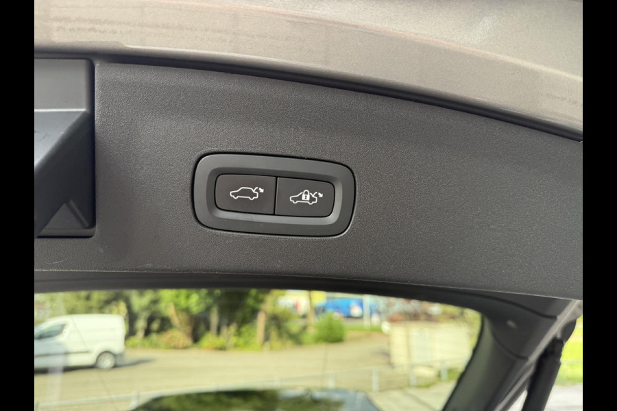 Polestar 2 Long Range Single Motor RWD | Panorama | 360 | Camera | Harman Kardon | Polestar 2 Long Range Single Motor RWD | Panorama | 360 | Camera | Harman Kardon |