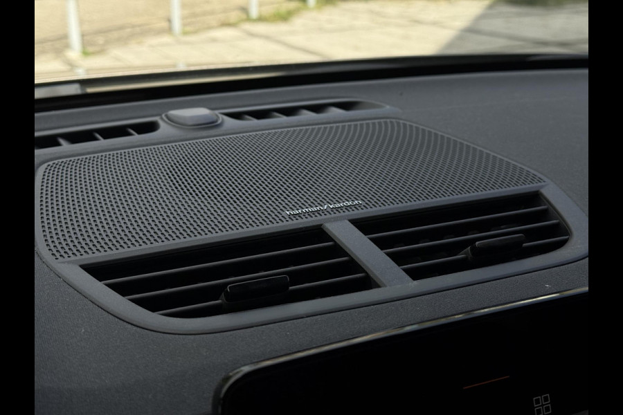 Polestar 2 Long Range Single Motor RWD | Panorama | 360 | Camera | Harman Kardon | Polestar 2 Long Range Single Motor RWD | Panorama | 360 | Camera | Harman Kardon |