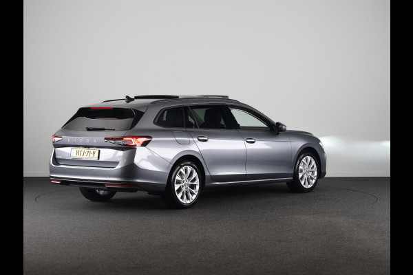 Škoda Superb Combi 1.5 TSI PHEV Business Edition 204 PK PHEV | Verlengde garantie | Panorama dak | Trekhaak | 18" Lm velgen |