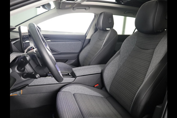 Škoda Superb Combi 1.5 TSI PHEV Business Edition 204 PK PHEV | Verlengde garantie | Panorama dak | Trekhaak | 18" Lm velgen |