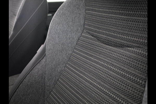 Škoda Superb Combi 1.5 TSI PHEV Business Edition 204 PK PHEV | Verlengde garantie | Panorama dak | Trekhaak | 18" Lm velgen |