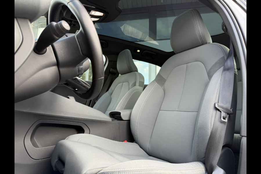 Polestar 2 Long Range Dual Motor AWD | Trekhaak | Panorama | 360 Camera | Harman Kardon | Polestar 2 Long Range Dual Motor AWD | Trekhaak | Panorama | 360 Camera | Harman Kardon |